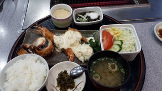 子なし専業主婦で毎日外食って贅沢？