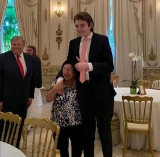 トランプの息子デカすぎる