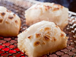 【もち】焼き餅の食べ方、東は「いそべ」、西は「砂糖醤油」が多い理由 