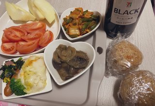 子あり専業主婦の美貌を支える今日のランチをご覧ください