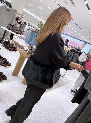 お腹がデブはどんな服着てる。