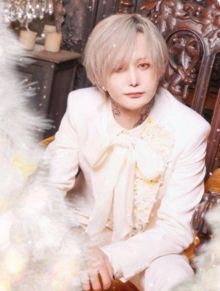 「事務所が隠蔽か？」“YouTube総再生数3億超”人気歌手luz（ルス）が違法薬物所持で逮捕