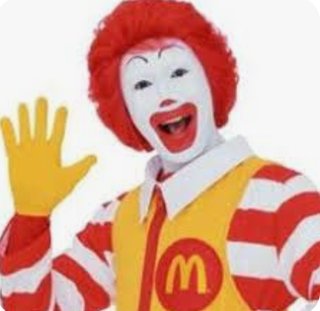 マクドナルド、過去最高の純利益だってさ！