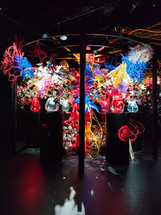 &#x{11:F8E2};なんでもいｰから&#x{11:F8E2};