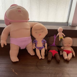 &#x{11:F8E2};なんでもいｰから&#x{11:F8E2};