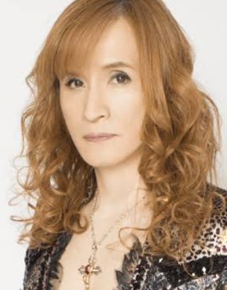 茶髪ロングくるくるって