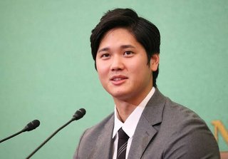 大谷翔平､結婚会見の一問一答｢いたって普通の人｣｢初めて会ったのは3〜4年前｣