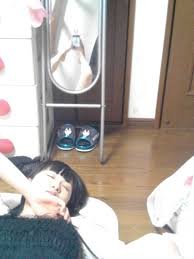 真木よう子　病院のベッドで眠る写真即削除　「こうしたのは岩橋とザコシ」彼女は意識を取り戻さない