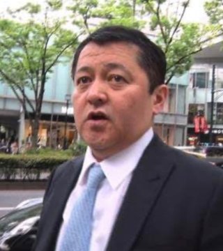 谷尻萌アナ、相手は「サンドウィッチマン」所属の芸能事務所社長