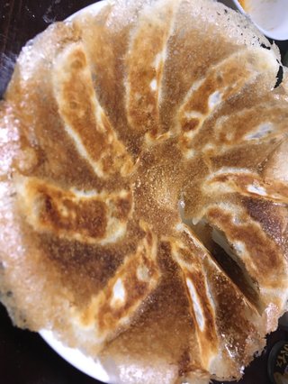 冷凍餃子を初めて焼いてみたんだけど