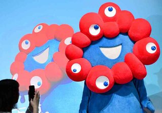 万博公式キャラ・ミャクミャクが声を初披露　小声で「こんにちは」