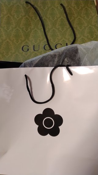 午前中GUCCIで買い物して午後はマリクワで買い物♫