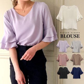 50歳でこういうブラウス、ありだと思う？なしだと思う？