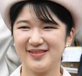 「どちらのほうが猫好きで？」←上から偉そう
