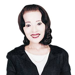 色白すぎて合う化粧品ない