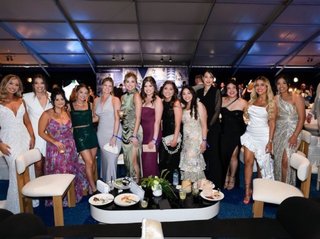 大谷翔平夫婦のあの服装なんなん？！笑