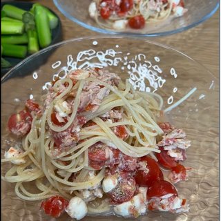 小林礼奈って人は有名人なの？