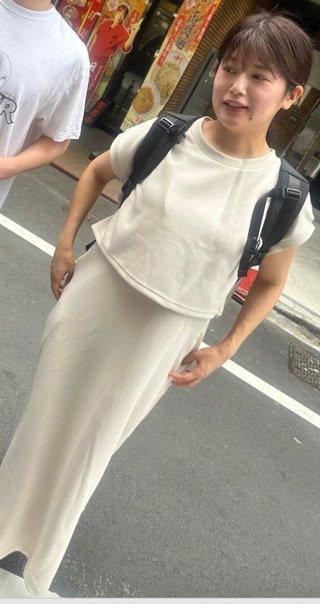 小林礼奈って人は有名人なの？