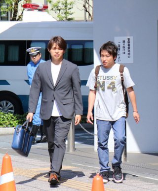 芸能人て寝不足なのに