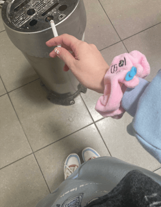 禁煙2日目だけどタバコやめたらご飯が美味しいし肌質も良くなったような？