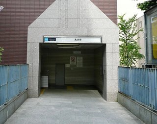 東大卒はこんなブラックに行かないようね？