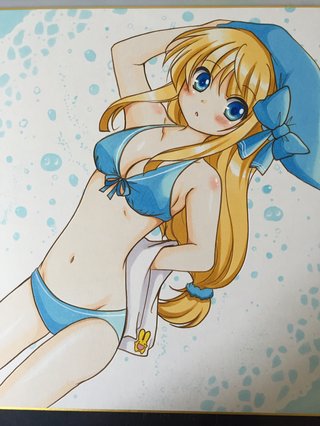 長くて綺麗な脚と大きな胸、婚活で武器になるのは？