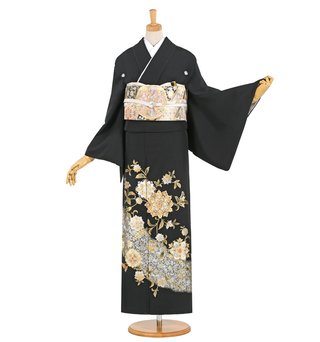 姪の結婚式の留袖