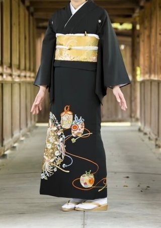 姪の結婚式の留袖