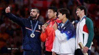 【柔道】五輪連覇の永瀬､一歩引いて韓国銅メダリスト前に｢譲ってあげた｣表彰台撮影が話題