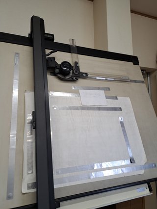 仕事暇な人集まれー！