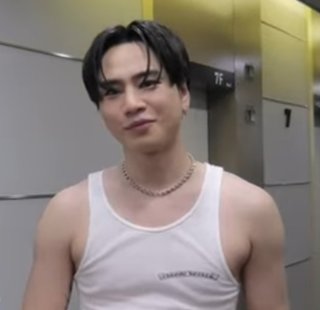 臣くん久しぶりに見たら衝撃的だった