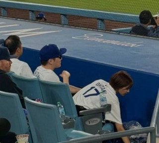 加藤純一さん不倫か 19時から釈明配信