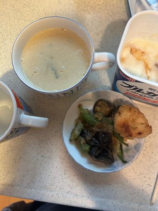 野菜を、たべる。