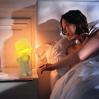 おちんちんがスイッチになってるライト　欲しい？