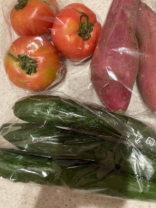 これだけで1,077円