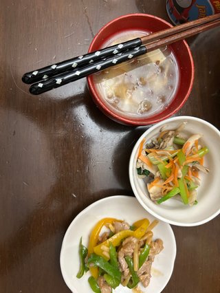 野菜を、たべる。