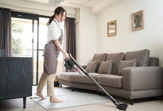 専業主婦は社会的に消えゆく存在へ