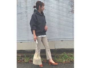 50オーバーのおばさんがパーカー