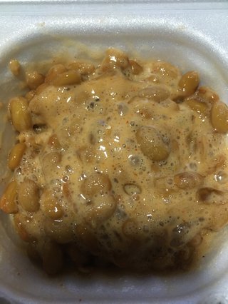 納豆は何回くらいかき混ぜる？