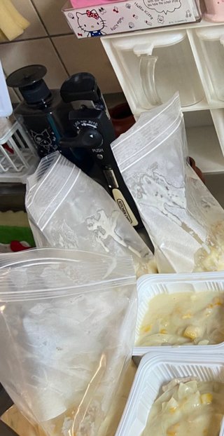 ご近所さん数人にクリームシチューをお裾分けしたのに誰もお返し持って来なかった😞