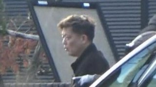 マックで中学生男女2人刺される 北九州、1人心肺停止か