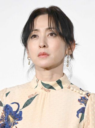 斉藤由貴離婚していた　所属事務所「事実」と認める、今年春ごろ、３０年の結婚生活にピリオド