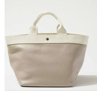 このバッグのブランド