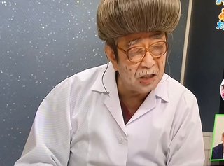 75さいのおばあさん看護師さん