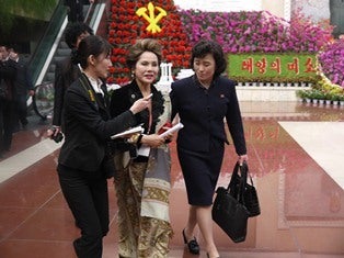 デヴィ夫人が参院選出馬へ