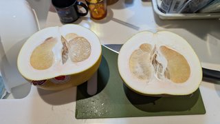 生まれて初めて晩白柚（ばんぺいゆ）食べた