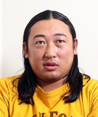 お宅の夫が加藤浩次みたいな髪型してたら