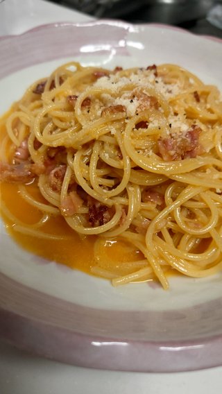 カルボナーラを手作り出来る人教えてください