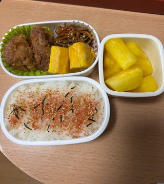 お弁当見せてください