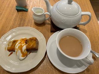 《なんでも》 おやつ🍰貼っていきませんか？